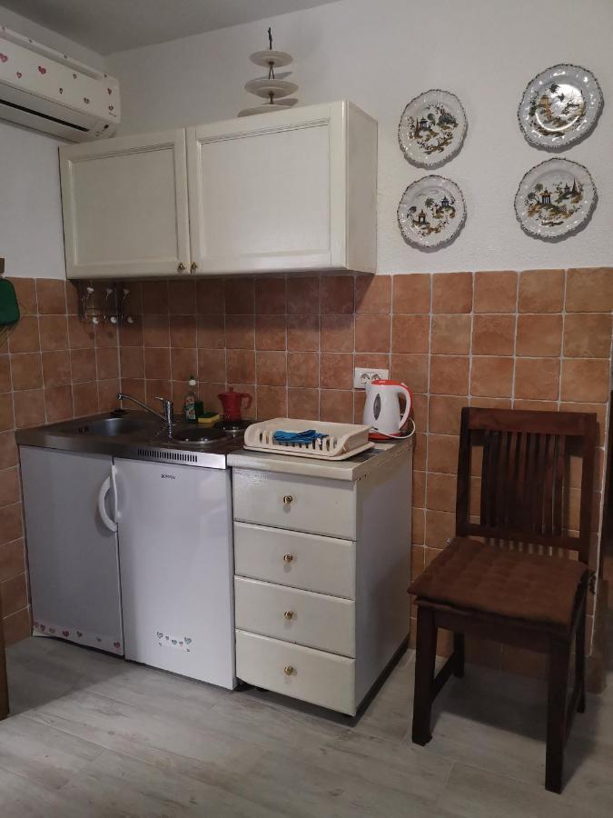 Apartment Giulio - 10Mt To The Beach Rovinj Exterior foto
